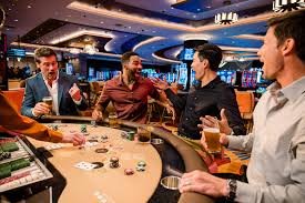 Studio Live Roulette Otomatis dower88 dengan Wheel Fisik dan Panel Taruhan